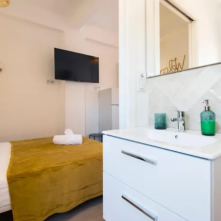 New For Couples Center Tour * Malaga