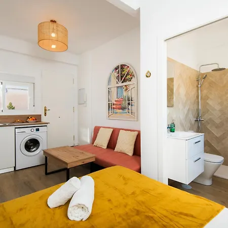 New For Couples Center Tour Apartment Malaga